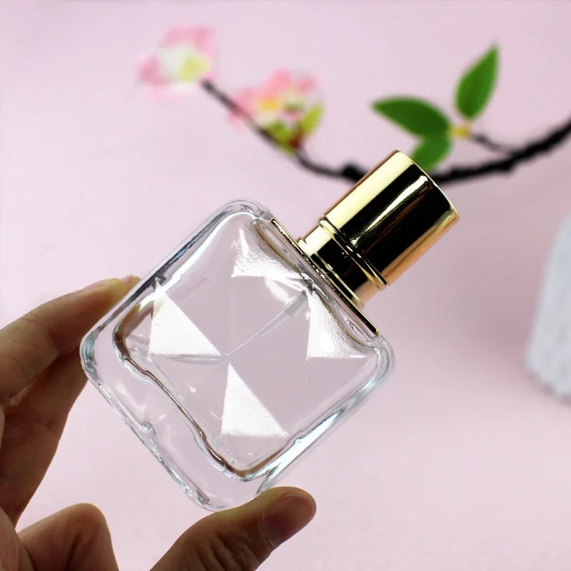 Glass Square Perfume Bottle Portable Empty Liquid Spray Bottle Dispenser Fine Mist Refillable Bottles Perfume Container 30ml