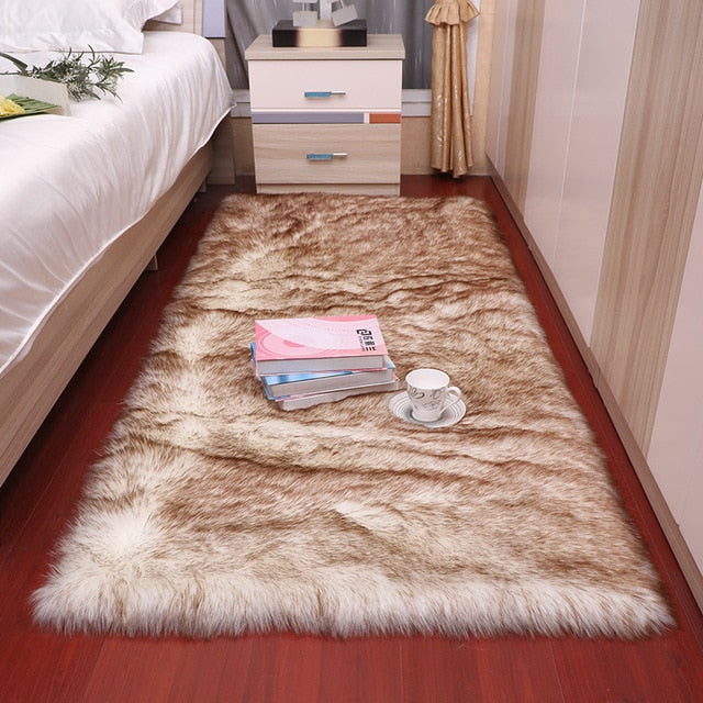 Plush soft European bedroom carpet imitation wool pad.