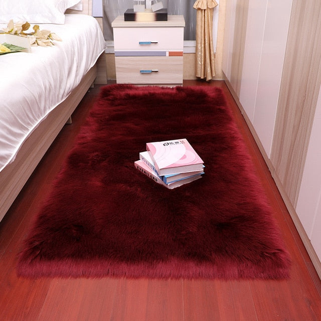 Plush soft European bedroom carpet imitation wool pad.