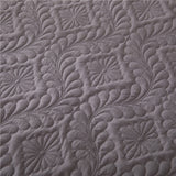 MECEROCK Solid Colour Quilted Embossed Waterproof Mattress.